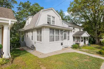 68 Raymond Street, New London, CT 06320 - Photo 3