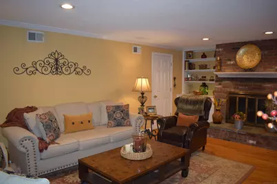 4 Tanglewood Drive, Avon, CT 06001 - Photo 7