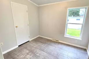 252 Old Canterbury Turnpike, Norwich, CT 06360 - Photo 9