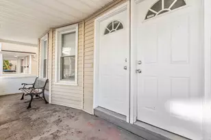 99 Denver Ave, Bridgeport, CT 06605 - Photo 25