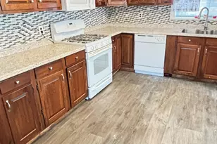 341 Oak St, Waterbury, CT 06705 - Photo 21