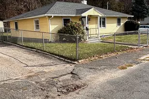 341 Oak St, Waterbury, CT 06705 - Photo 11