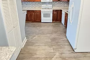 341 Oak St, Waterbury, CT 06705 - Photo 27