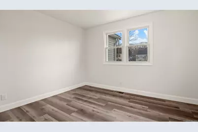 106 Barnes Street, New Britain, CT 06052 - Photo 21