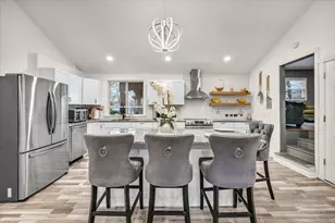 24 Janet Ave, Wolcott, CT 06716 - Photo 7