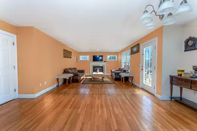 16 Founders Way, Orange, CT 06477 - Photo 15