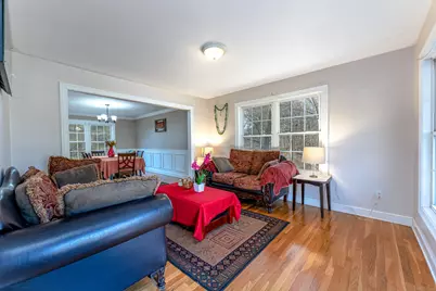 16 Founders Way, Orange, CT 06477 - Photo 5