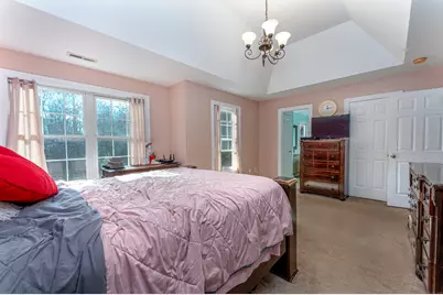 16 Founders Way, Orange, CT 06477 - Photo 23