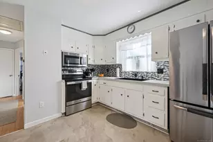 56 Barnum Rd, New Fairfield, CT 06812 - Photo 5