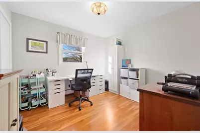 7 Manor Drive, Trumbull, CT 06611 - Photo 17