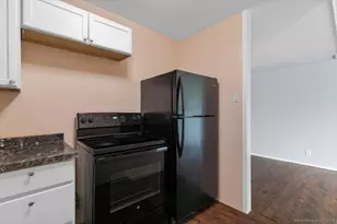 100 York St, New Haven, CT 06511 - Photo 11