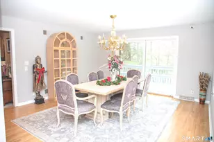 10 Ironwood Ln, West Hartford, CT 06117 - Photo 9