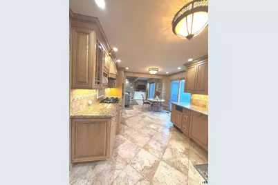 10 Ironwood Lane, West Hartford, CT 06117 - Photo 31