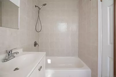 239 Forbes Avenue #Floor 2, New Haven, CT 06512 - Photo 9