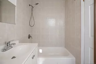 239 Forbes Ave, New Haven, CT 06512 - Photo 9