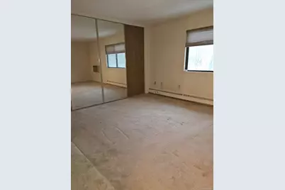 38 Sutton Place #38, Bloomfield, CT 06002 - Photo 11