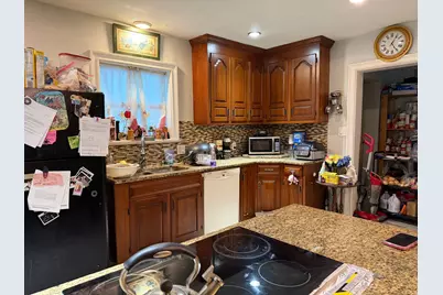 412 Dewey Street, Bridgeport, CT 06605 - Photo 7