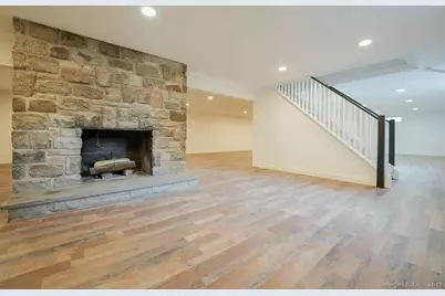 45 Frenchtown Road, Trumbull, CT 06611 - Photo 9