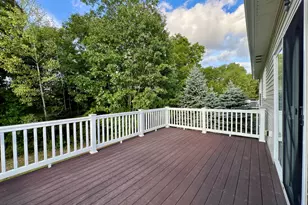 65 Oak Mdw Ln, Torrington, CT 06791 - Photo 9