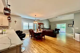 65 Oak Mdw Ln, Torrington, CT 06791 - Photo 5