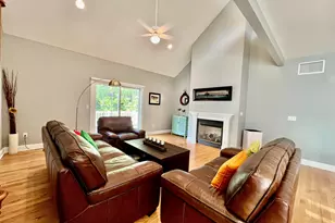 65 Oak Mdw Ln, Torrington, CT 06791 - Photo 7