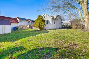 73 Carlson Ave, Bridgeport, CT 06606 - Photo 1