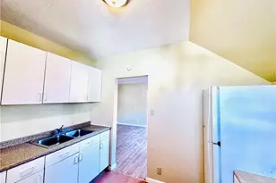 398 Park St, New Britain, CT 06051 - Photo 5