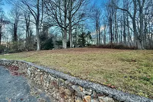 226 W High St, East Hampton, CT 06424 - Photo 5