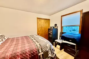 226 W High St, East Hampton, CT 06424 - Photo 17