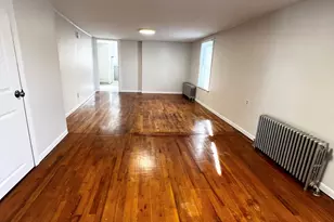 47 Warwick St, Middletown, CT 06457 - Photo 9