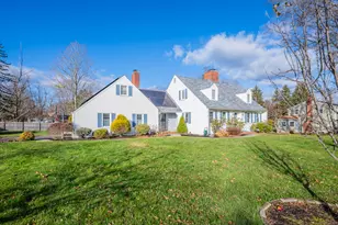 63 Meadowood Dr, Middletown, CT 06457 - Photo 3