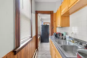 98 Thompson St, New Haven, CT 06511 - Photo 15