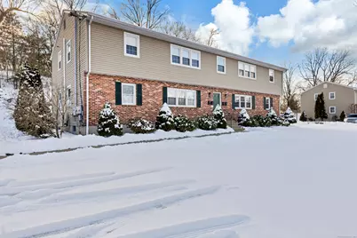 122 North Street #Apt 4, Guilford, CT 06437 - Photo 3