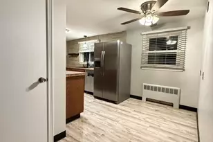 129 Orchard St, Meriden, CT 06450 - Photo 5