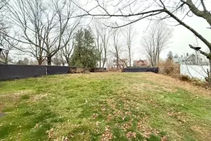 129 Orchard St, Meriden, CT 06450 - Photo 17