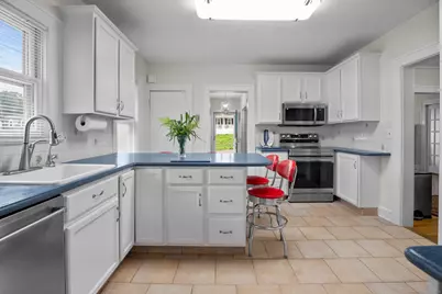 14 Maple Street, Darien, CT 06820 - Photo 9