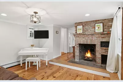 271 North Grand Street, Suffield, CT 06093 - Photo 21