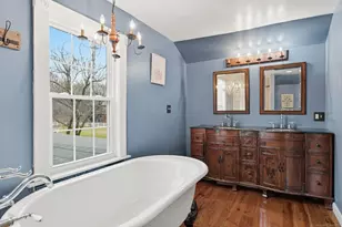 271 N Grand St, Suffield, CT 06093 - Photo 37