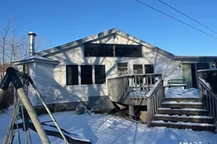 21 Carmen St, East Haven, CT 06512 - Photo 15