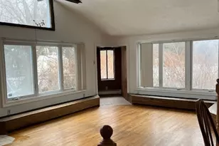 21 Carmen St, East Haven, CT 06512 - Photo 11