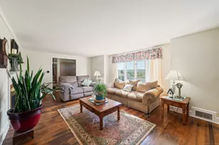 15 Summit Rd, Naugatuck, CT 06770 - Photo 7