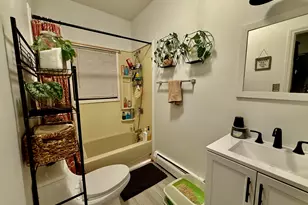 141 E High St, East Hampton, CT 06424 - Photo 13