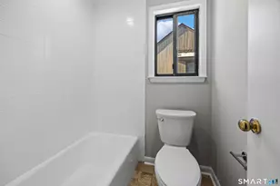 35 Brockton Ct, Beacon Falls, CT 06403 - Photo 23