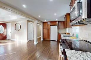 104 Robin Hill Rd, Meriden, CT 06450 - Photo 11