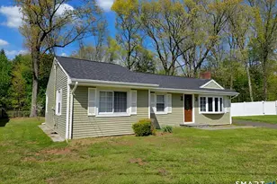104 Robin Hill Rd, Meriden, CT 06450 - Photo 3