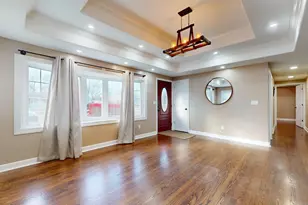 104 Robin Hill Rd, Meriden, CT 06450 - Photo 5