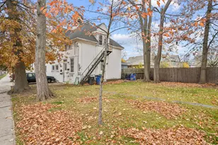 15 Maple St, New Haven, CT 06511 - Photo 3