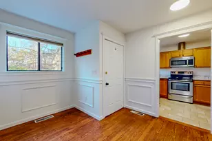 4 Fox Run, Woodbury, CT 06798 - Photo 3