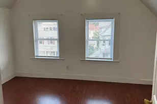 319 Maplewood Ave, Bridgeport, CT 06605 - Photo 3