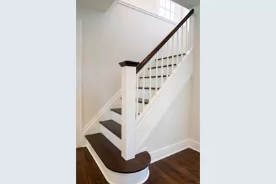 40 Strickland Road, Greenwich, CT 06807 - Photo 11